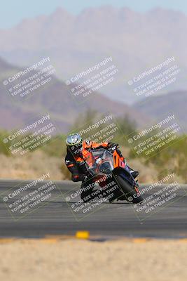 media/Nov-06-2023-Moto Forza (Mon) [[ce023d0744]]/3-Intermediate Group/Session 3 (Turn 5)/